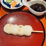 江口だんご - 焼きたてのだんご