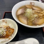 喜多方ラーメン 坂内   - 