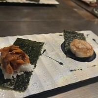 鉄板焼 花 - 焼きウニ、ホタテ磯辺焼き