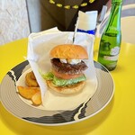 KUMA BURGER - くまバーガー