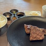 中勢以 - 熟成神戸牛ビーフ おまかせステーキ 4,800円