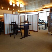 新宿 京懐石 柿傳 - 店内①