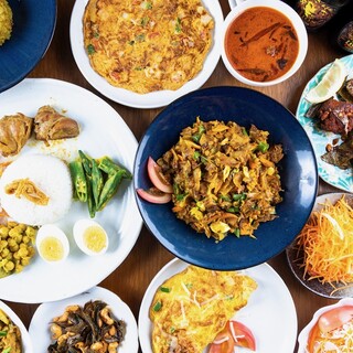 Enjoy Sri Lankan curry and snacks made by an authentic chef