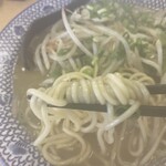 西谷家 - モチモチの麺