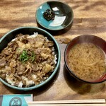 たくみ割烹店 - 肉寿司のランチ