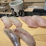 沼津魚がし鮨 流れ鮨 - 