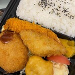 弁造屋 - 手作り ミックスグリル弁当 730円税込⟡.·*.