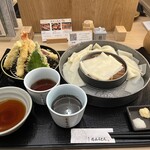 五代目 花山うどん - 