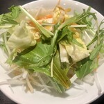 天福 餃子酒場 - サラダ