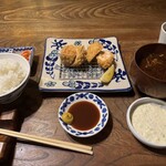 菩提樹 - 盛り合わせ定食 (ヒレかつと海老かつ)