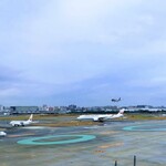 Made In Pieru Erume - 福岡空港は離発着がひっきりなし