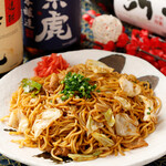 Yakisoba (stir-fried noodles)