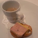 restaurant Noël - マッシュルームのスープとフォアグラのテリーヌ