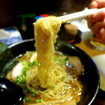 らぁ麺酒場 月光華麺 - 麺リフト