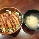 豚とん拍子 - ソースカツ丼＋味噌汁