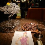 POTONG - パン地区オレンジ、野菊の蜂蜜、豚ビスケット