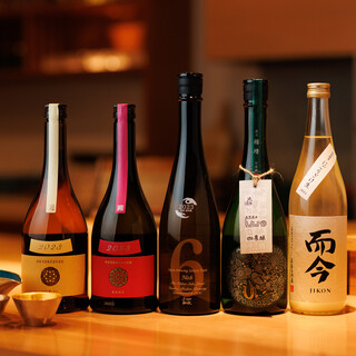 为四季增光添彩的日本酒和丰富的葡萄酒应有尽有