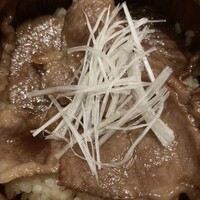 北新地 肉料理 名門 - 