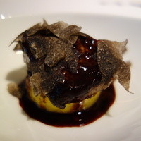 イタリアン オット - フォアグラのポワレ サフランの焼きリゾット 黒トリュフ