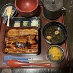 玉ゐ 本店 - 箱めし　中箱　合いのせ