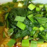 山岡家 - ヘルシーな青ネギとほうれん草