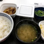Yoshinoya - 納豆牛小鉢定食