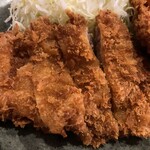 とんかつ にいむら - ヒレカツランチ1300円で充分だったのですが見た目に寂しいので（笑）メンチも付けました