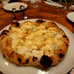 ピッツェリア パーレンテッシ - ⚫クアトロ・フォルマッジ