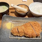 とんかつ・しゃぶしゃぶ　ミヤチク - 