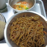 カフェ＆バー ブルヴァール - 焼きそばとフルーツポンチ