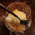 むーんしゃいん - 梨のグラニテとヨーグルトアイス‼️