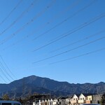 Sushiro - 駐車場から大山
