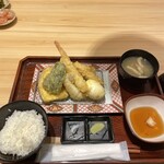 博多天ぷら やまや - やまみ定食　意外にもピーマン美味しかった
