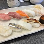 Momotarou Sushi - 桔梗ランチ10貫にぎり