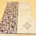 紫檀 手打ち蕎麦と焼鳥 - 紫檀の想いが好き(左側)