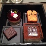 ブルガリ イル・カフェ - 2013年12月ドルチェ3種類