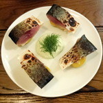 クスクス ルージール - 鯖昆布〆の炙り、西洋ワサビとディルのムースとともに1,800円