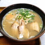 らーめんじゃ！川田商店 - 料理写真: