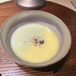 赤坂 鮨大谷 - 枝豆、玉蜀黍と鱶鰭の冷製摺り流し