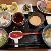 ヒル薬膳粥・ヨル貝料理カイノクチ - 