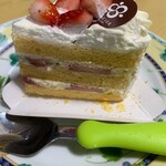 アカシエ - ル・ショートケーキ・オ・フレーズ　702円