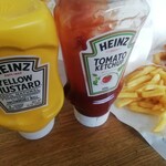 挽肉亭 YOURS BURGER - 