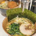 えきめんや - 料理写真:横浜家系ラーメン