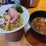 馳走麺 狸穴 - 