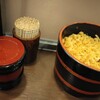 関西うどん こんぴら - 料理写真:お～！たっぷりの天かすが～！