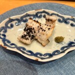 鮨処 縁 - 穴子の黒胡麻焼き