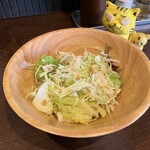 だるま - 最初に、サラダ