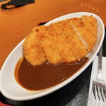 Tomobe Sabisu Eria No Borisen Aji No Kura - つくば鶏のビックチキンカツカレー