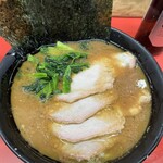 ラーメン 杉田家 本店 - 