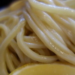 くをん - つけ麺アップ！自家製超極太麺。ここまでくるとうどんかも（笑）
